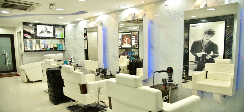 Unisex Beauty Salon
